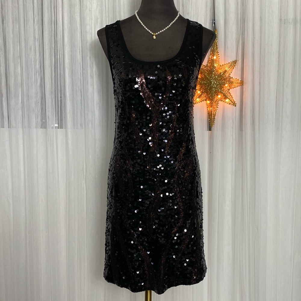 Moon Collection live in California! Black/brown sequins in front dress! Size S